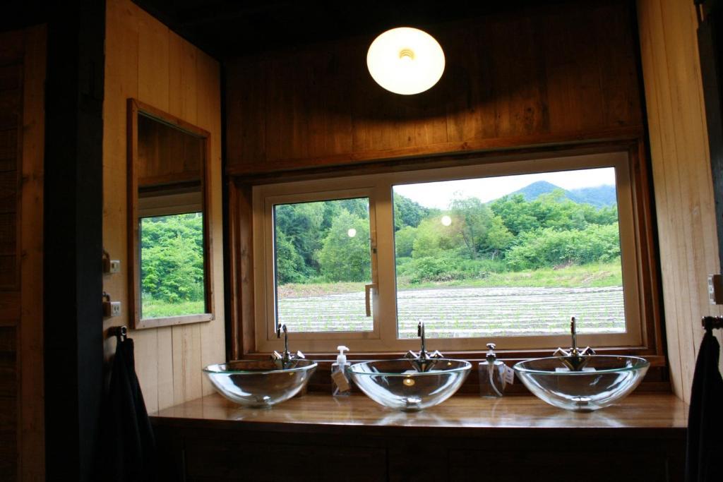 Nakafurano Goryo Guesthouse מראה חיצוני תמונה